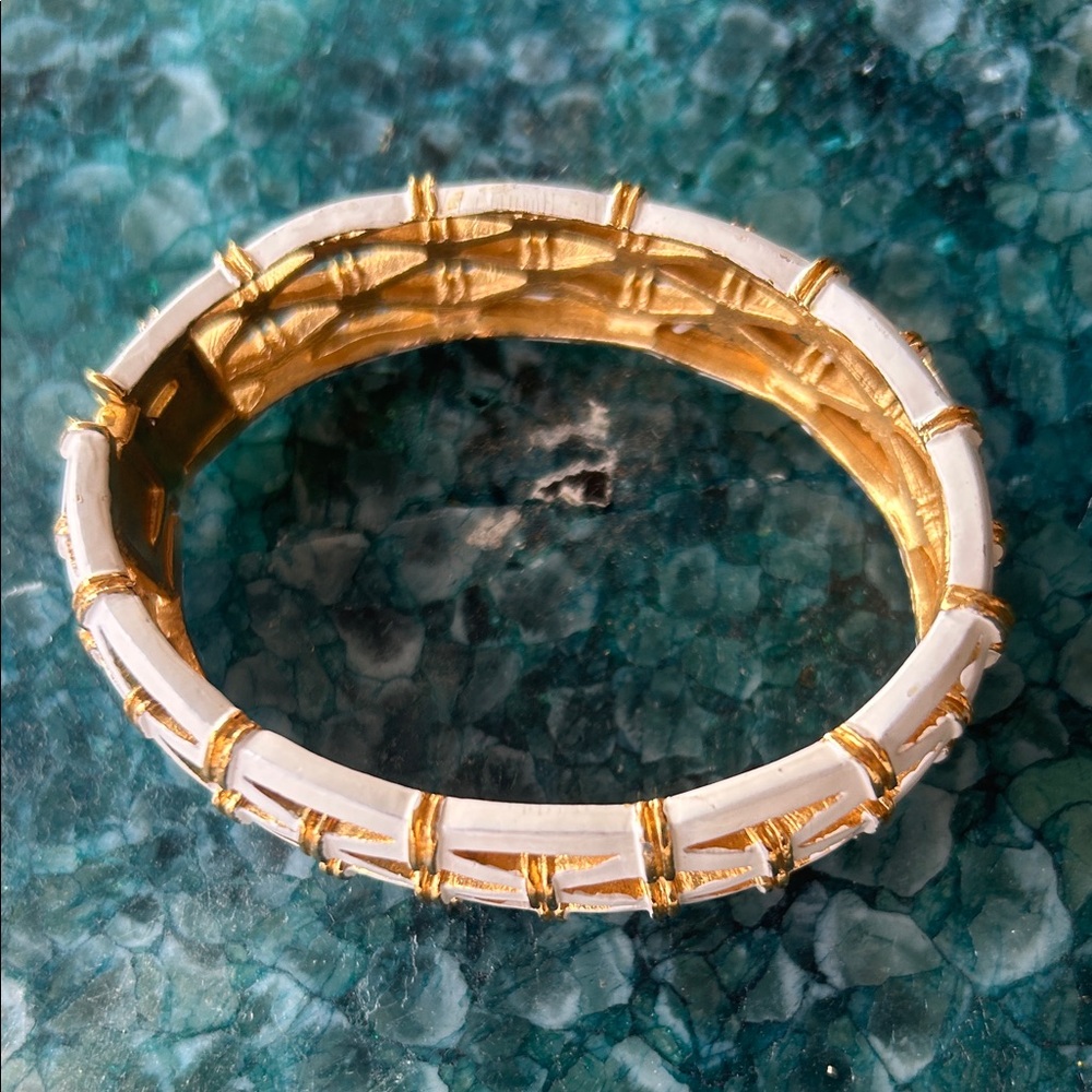 Gold-tone & White Enamel Woven Openwork Hinged Bangle Bracelet - Picture 2 of 8